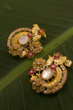 Load image into Gallery viewer, Zar Ear Studs