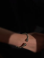Load image into Gallery viewer, Celeste Twisted Bangle