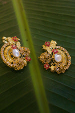 Load image into Gallery viewer, Zar Ear Studs