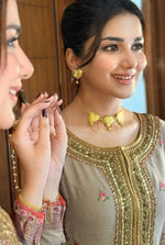 Load image into Gallery viewer, Dilruba Choker