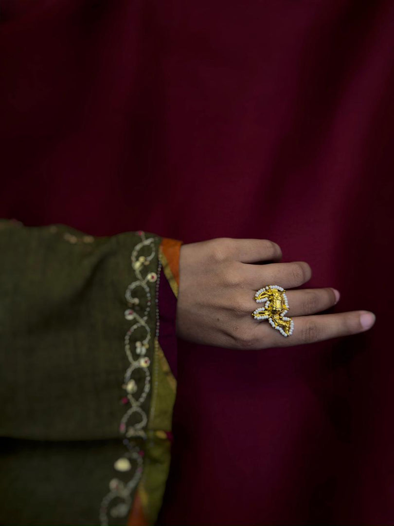 Camel Ring