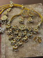 Load image into Gallery viewer, Son Chiraiya Chandani Choker Set
