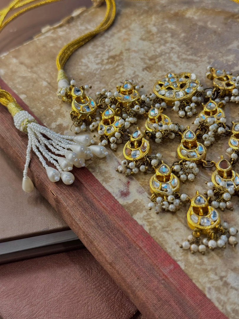 Son Chiraiya Chandani Choker Set