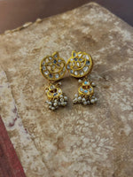 Load image into Gallery viewer, Son Chiraiya Chandani Choker Set
