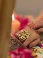 Load image into Gallery viewer, Aangan Kundan Tara Ring
