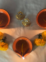 Load image into Gallery viewer, Sunehri Mor Studs

