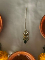 Sunehri Haryali bindi