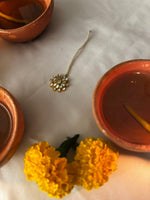 Load image into Gallery viewer, Sunehri Phool Bindi
