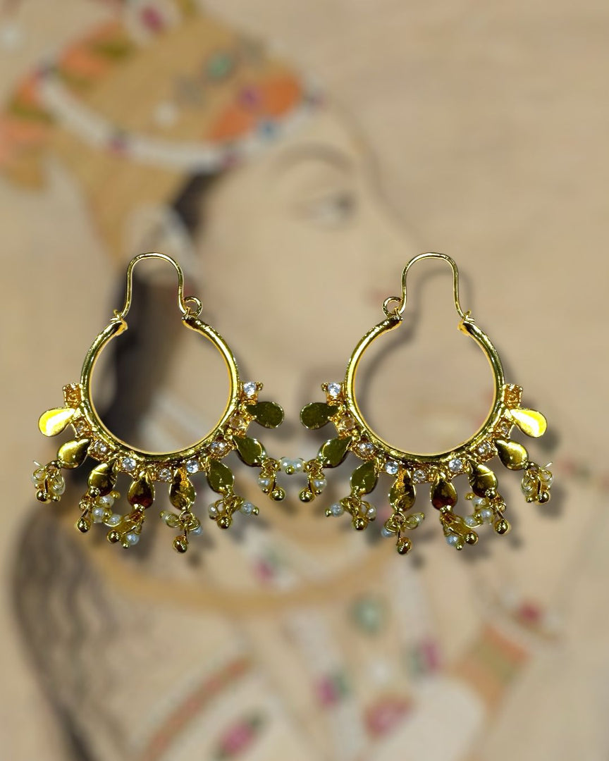 Pakeezah- Gulbadan Baali