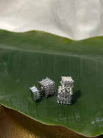 Load image into Gallery viewer, Flora- Cubes Studs
