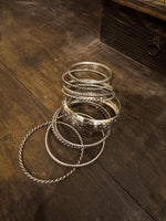Load image into Gallery viewer, Raagni bangle set
