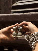 Load image into Gallery viewer, Raagni Kaitli Jhumki
