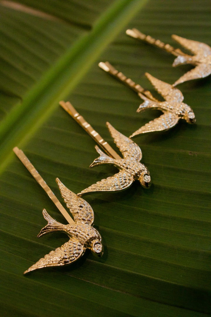 Faakhta Pin