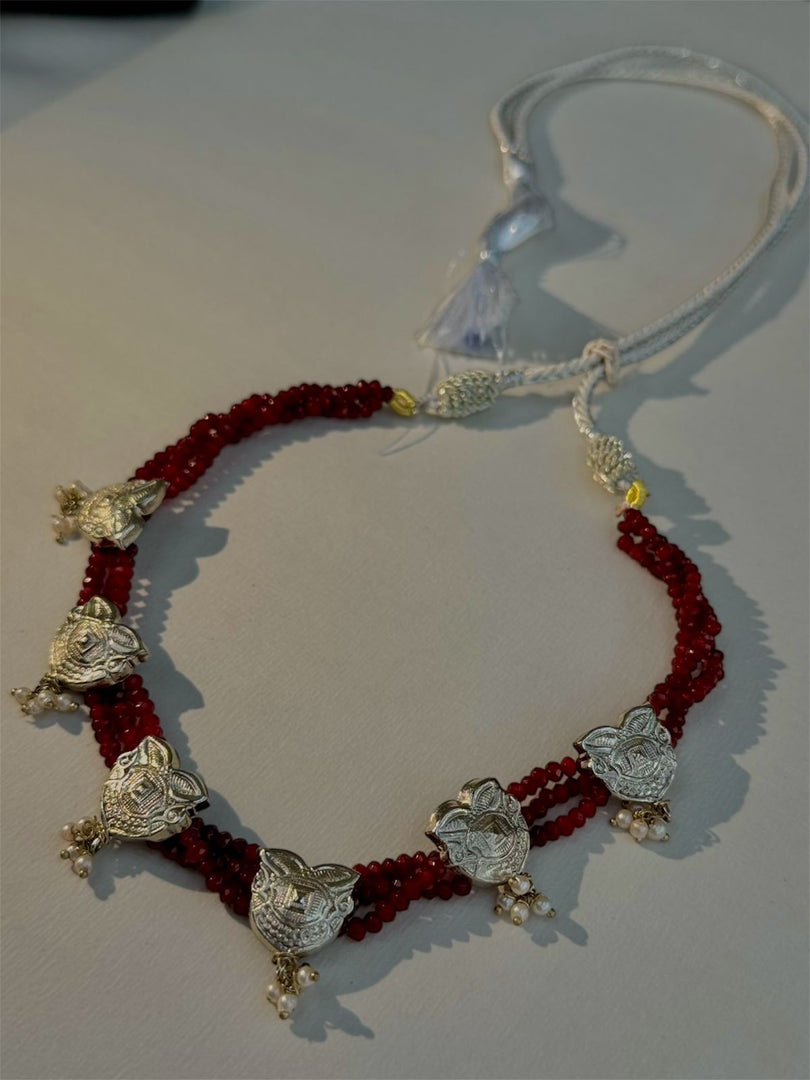 Gul e Laal Choker