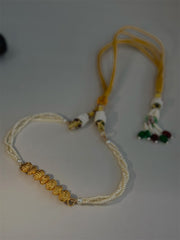 Hemakshi Pearl Choker