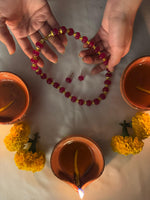 Load image into Gallery viewer, Sunehri Ruby Cut Maala
