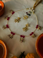 Load image into Gallery viewer, Sunehri Rawaiti Maala
