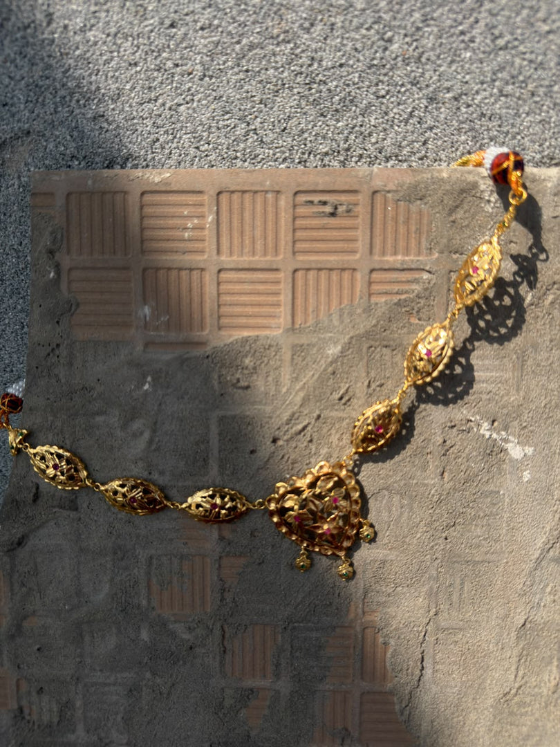 Dilara Choker